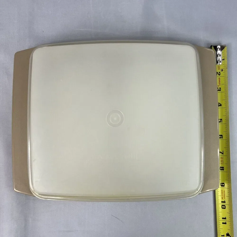 Vintage Original Tupperware Deviled Egg Carrier / Holder - Harvest Gold - Picture 8 of 10